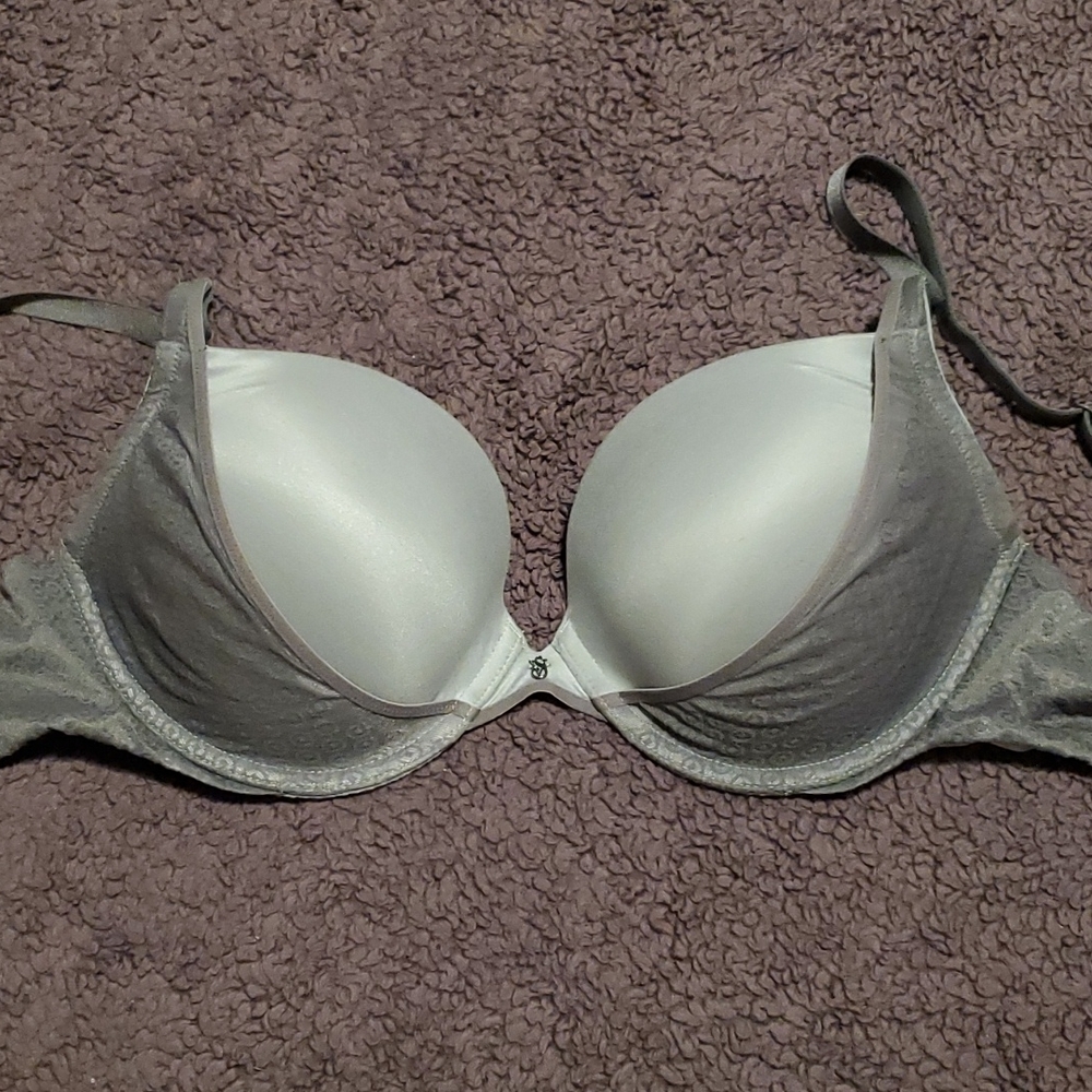 Grey Victoria's secret plunge push up bra